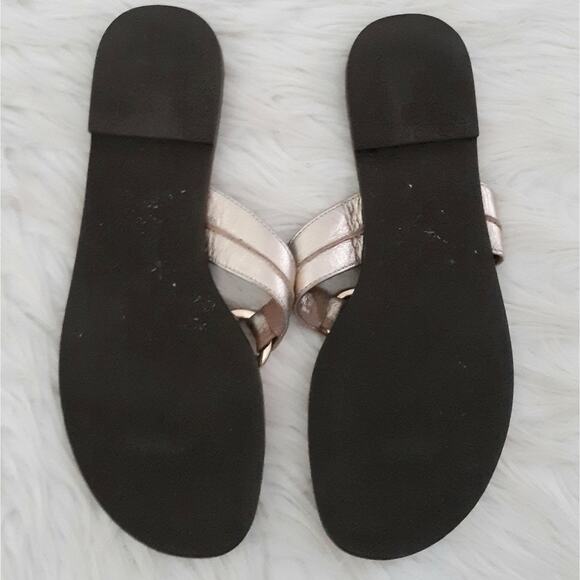 Lilly Pulitzer Gold Sandals 9 - Picture 6 of 6